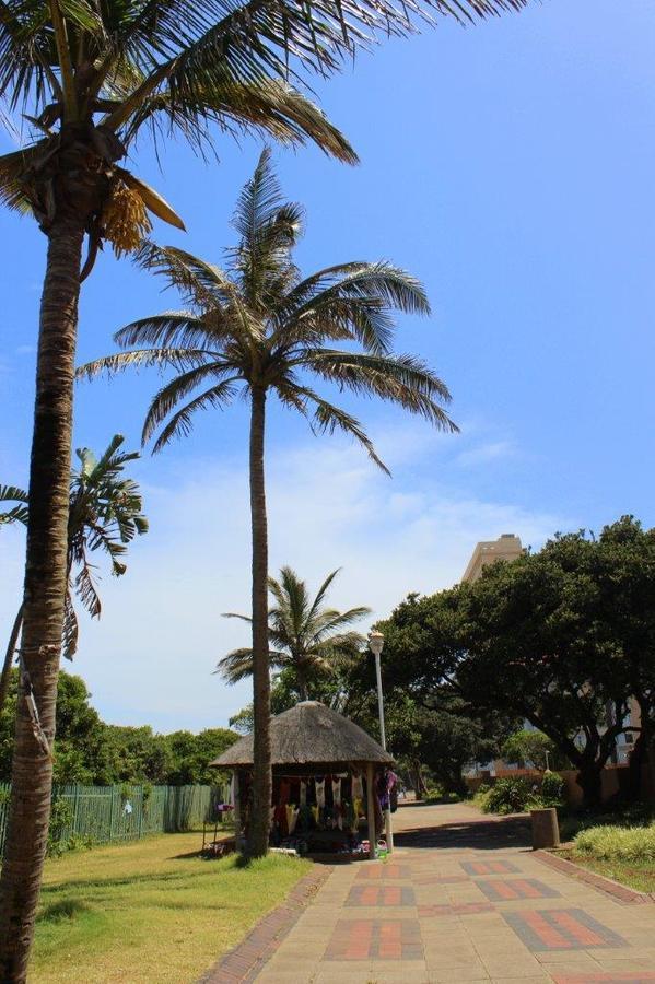 Sea Wave Holidays - Stella Maris Amanzimtoti Bagian luar foto